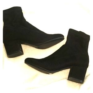 Steve Madden sock ankle boot